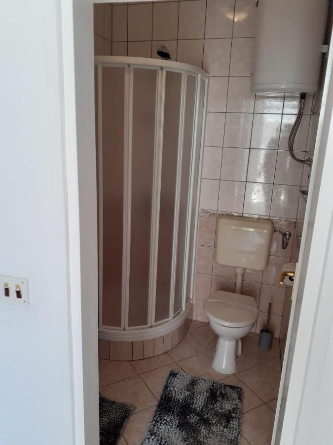 Apartments Vinea Baška Voda Eksteriør billede