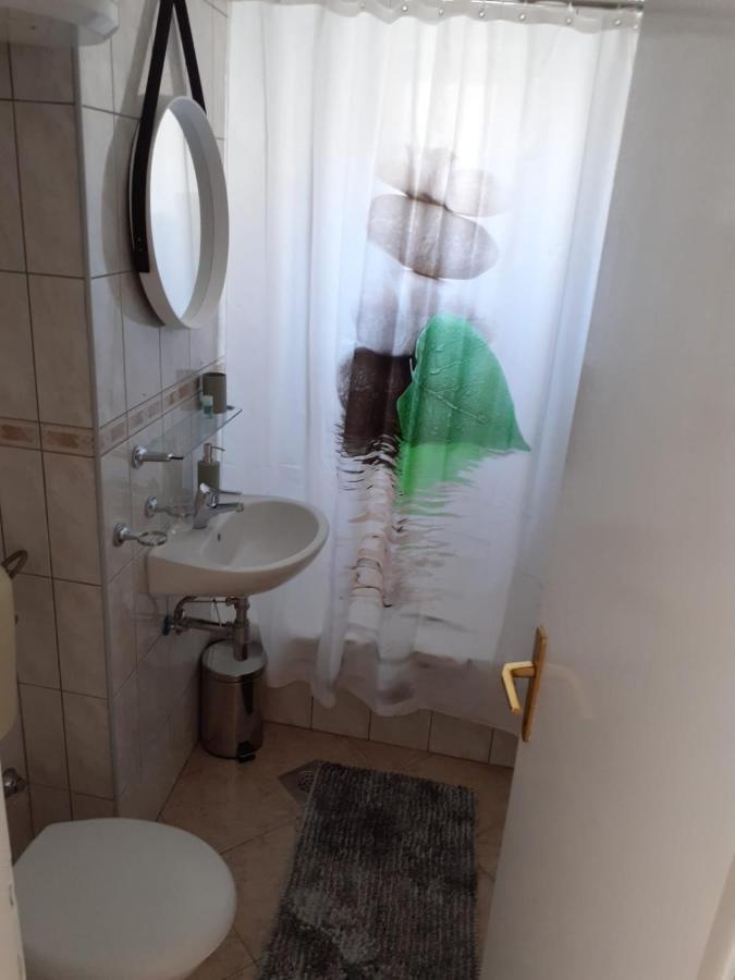 Apartments Vinea Baška Voda Eksteriør billede